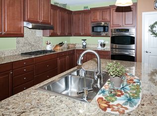 2556 Roxby Way, Roseville, CA 95747