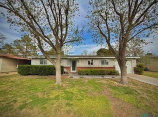 2212 N Acoma Dr, Hobbs, NM 88240