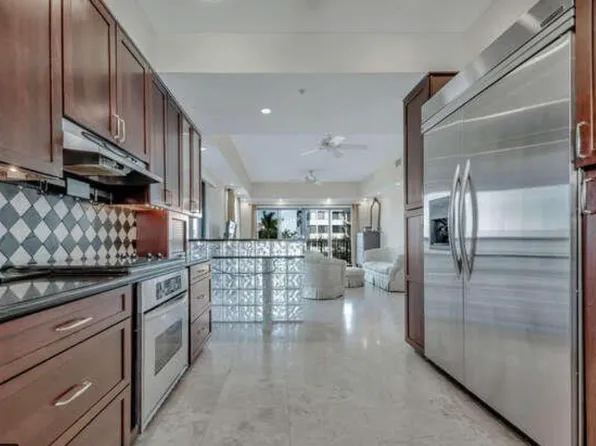 1640 Presidential Way APT 501, West Palm Beach, FL 33401