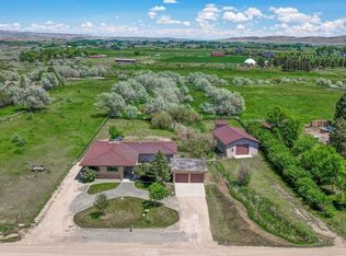 26 Equine Dr, Cody, WY 82414