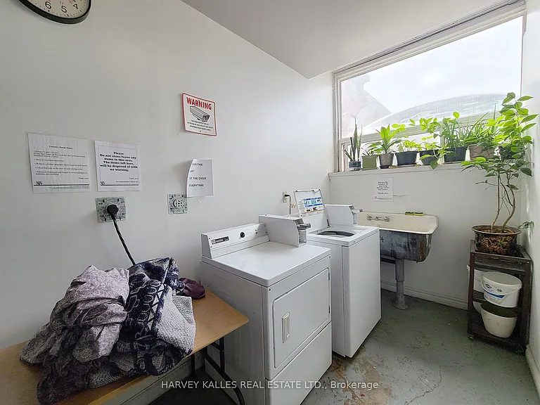 2434 Keele St #9 — Photo 12