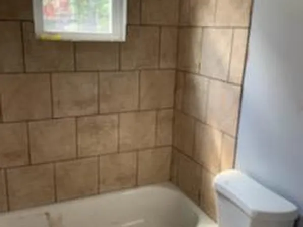 810 S Cecil St, Philadelphia, PA 19143