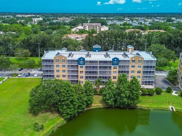 960 Starkey Rd APT 4303, Largo, FL 33771