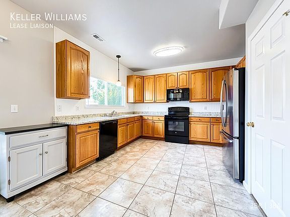 4th image of 6458 Showhorse Ct