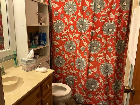 4th image of 41 & J Rd #D