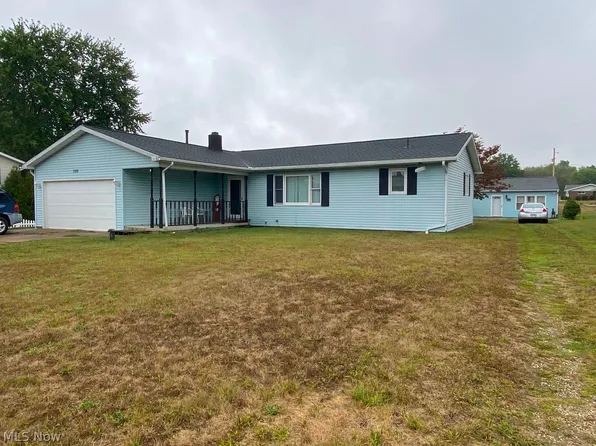 (undisclosed Address), New Philadelphia, OH 44663