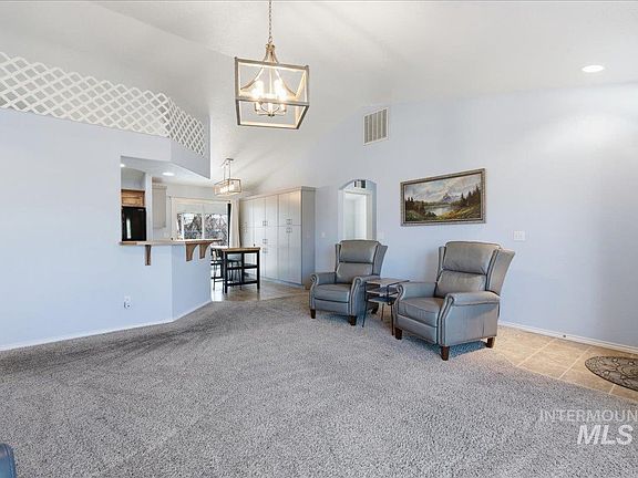 4th image of 5217 Asbury Way