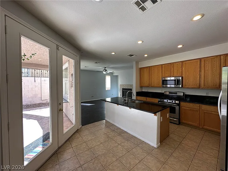 10129 Snow Crest Pl — Photo 7