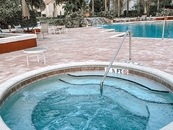 2nd image of 10263 Gandy Blvd N APT 110