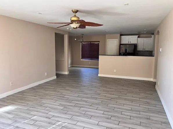 5786 S 240th Dr, Buckeye, AZ 85326