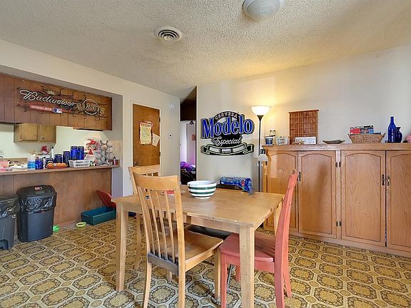 5th image of 1390 Val Dr
