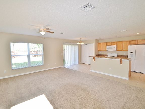 3rd image of 1842 Portcastle Cir