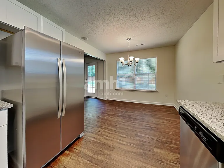 595 River Glen Ct — Photo 4