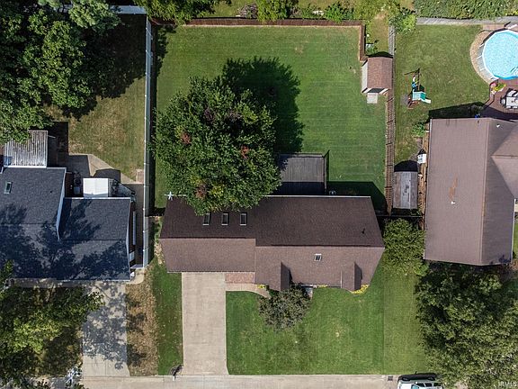 5th image of 641 Woodbriar Ct