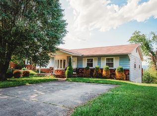 1670 Holderby Rd, Huntington, WV 25701