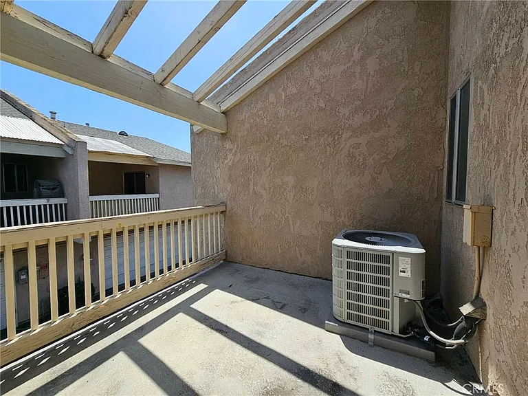 13057 Kiwi Ln — Photo 21