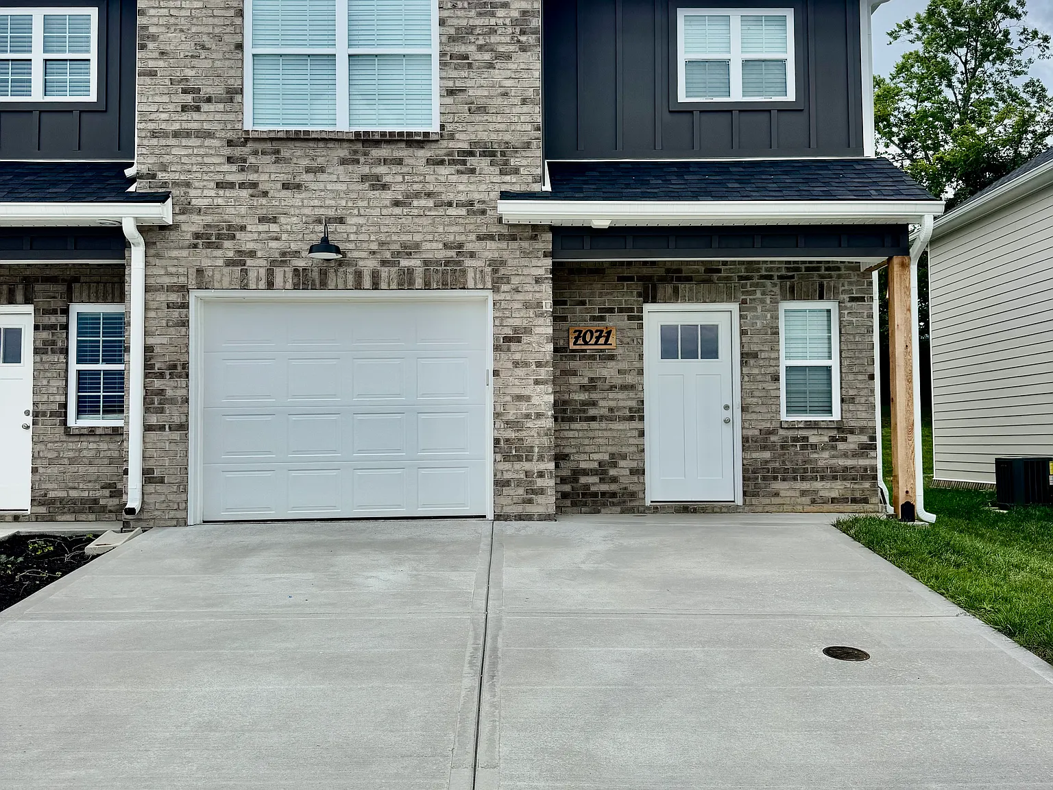 7071 Brady Way — Photo 4