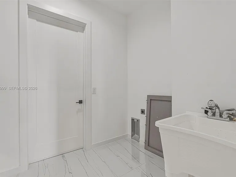 9343 Key West St — Photo 37