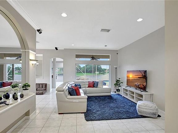 5th image of 1496 Meadows Blvd