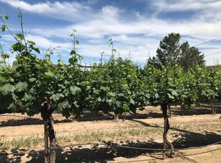 8541 E South Orchard Rd, Acampo, CA 95220