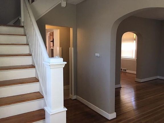 2nd image of 1327 Carolina Ave