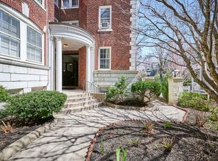 41 Bowdoin St APT 33, Cambridge, MA 02138