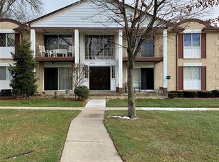 29273 Hayes Rd APT 5, Warren, MI