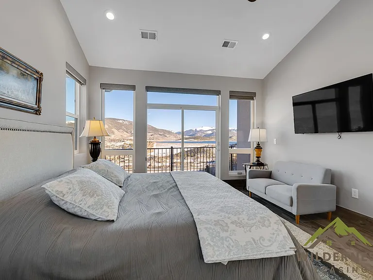 332 Lake View Dr — Photo 15