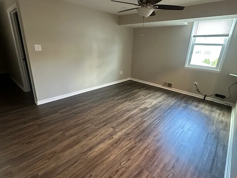 3754 Willow Ave #3 — Photo 7