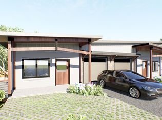 6 Cooper St #B, New Paltz, NY 12561