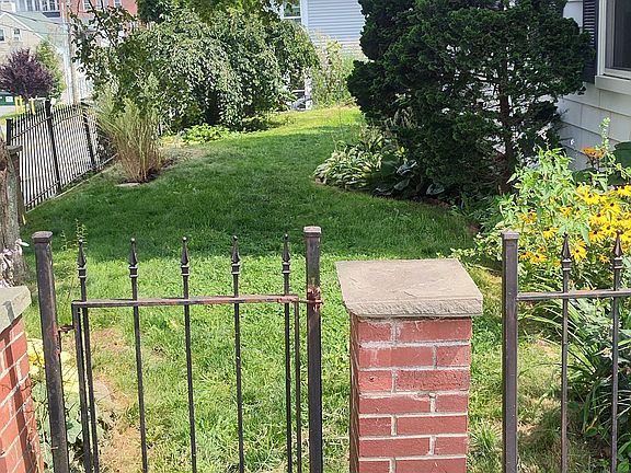 Fenced in side yard