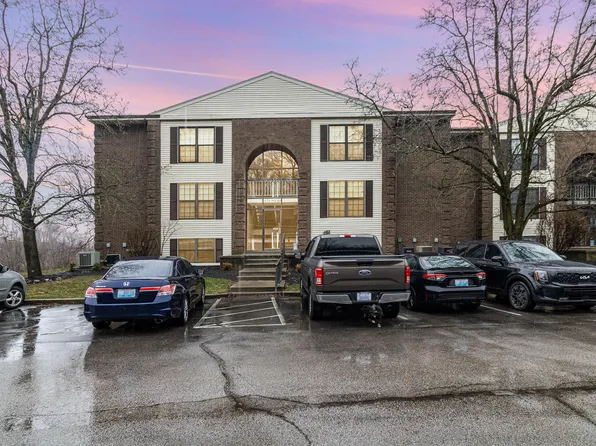 624 Truman Ln Unit 401, Bellevue, KY 41073