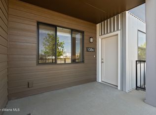 1086 E 4th Ave, Post Falls, ID 83854