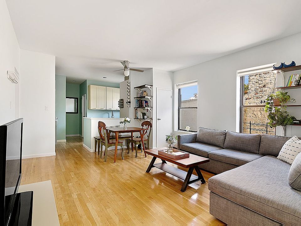 1st image of 297 13th St #3D