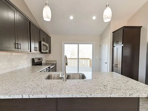 1107 Springdale Ct, Lawrenceburg, IN 47025