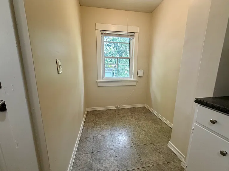 53 Forest Glen Ave — Photo 10