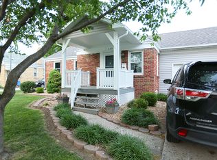 359 S Central Ave, Wood River, IL