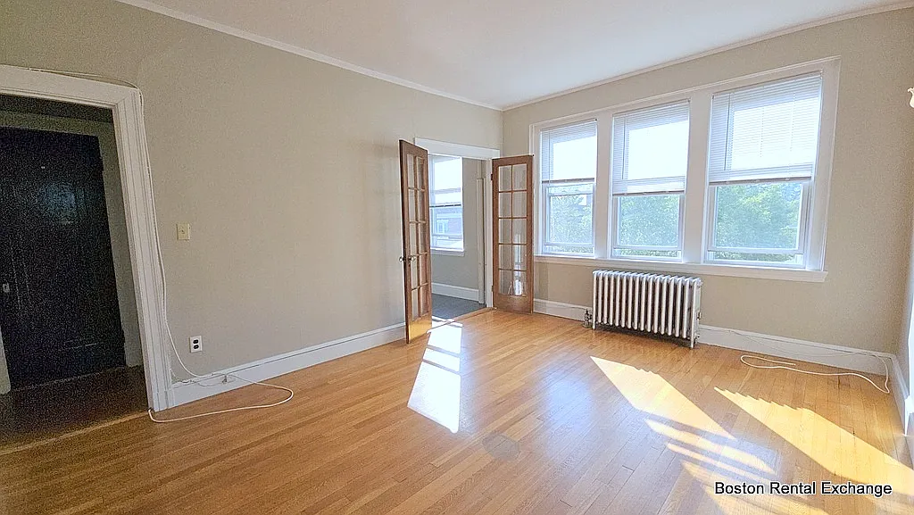 2 bed, $2,600 — Photo 1