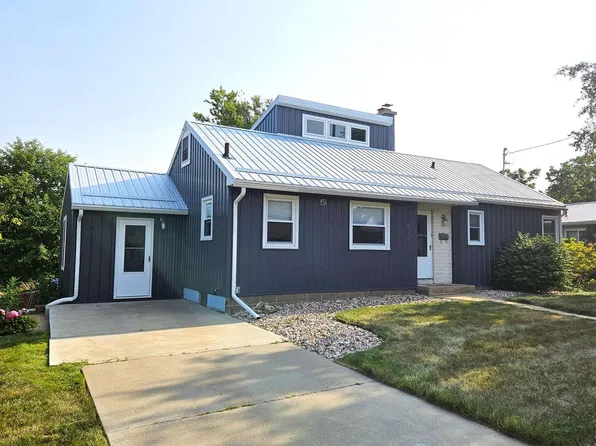 579 East South Street, Viroqua, WI 54665