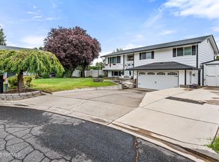 4704 W Prasch Ave, Yakima, WA 98908