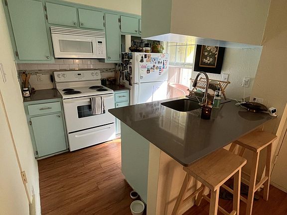 4th image of 3503 Alpine Cir APT C