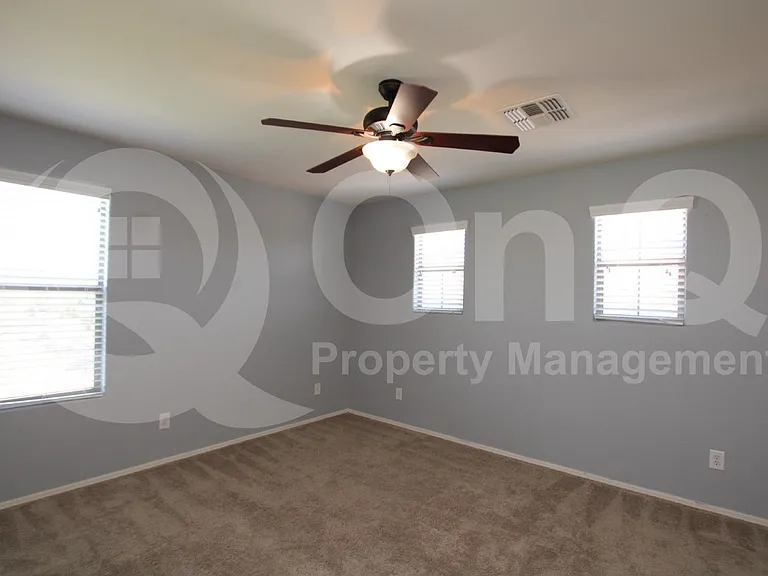 3464 E Carla Vista Dr — Photo 11