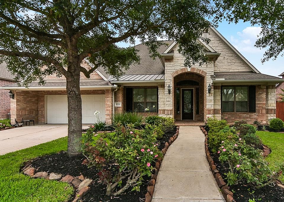 1st image of 9306 Brady Branch Ln