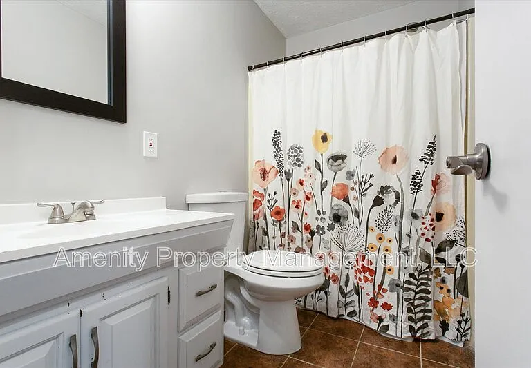 36 Old Fox Hill Rd — Photo 15