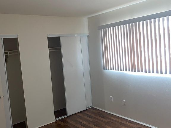 5th image of 340 E Johnston Ave #340