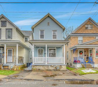 924 Snyder Ave, Scranton, PA, 18504