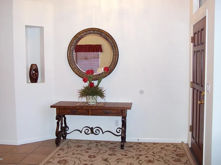 11018 W Poinsettia Dr — Photo 9