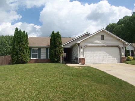1st image of 2917 Bowfield Way
