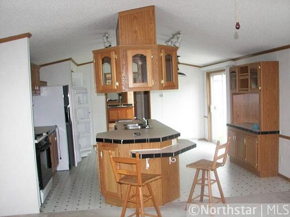 2nd image of 709 Parkins Ave