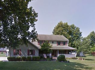 623 Greenbriar Ct, Vincennes, IN 47591